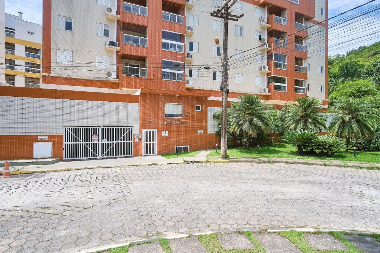 Апартаменти Residencial Jeriva E Jacaranda Убатуба Екстер'єр фото